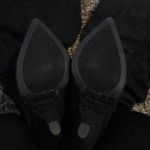 Heeled Boots - Picture 4 of 4